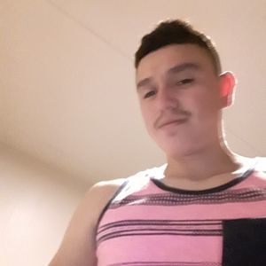 Meet your Posher, Alvaro